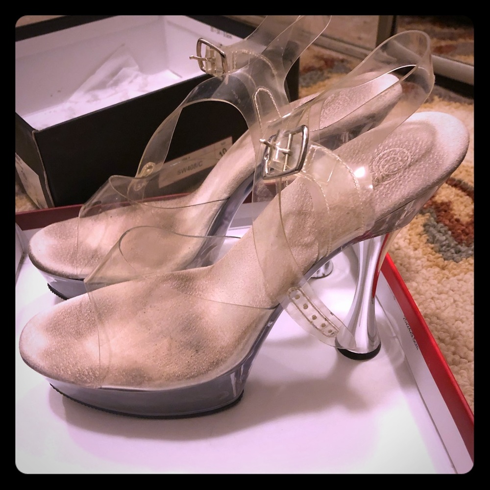 Pole dancing shoes